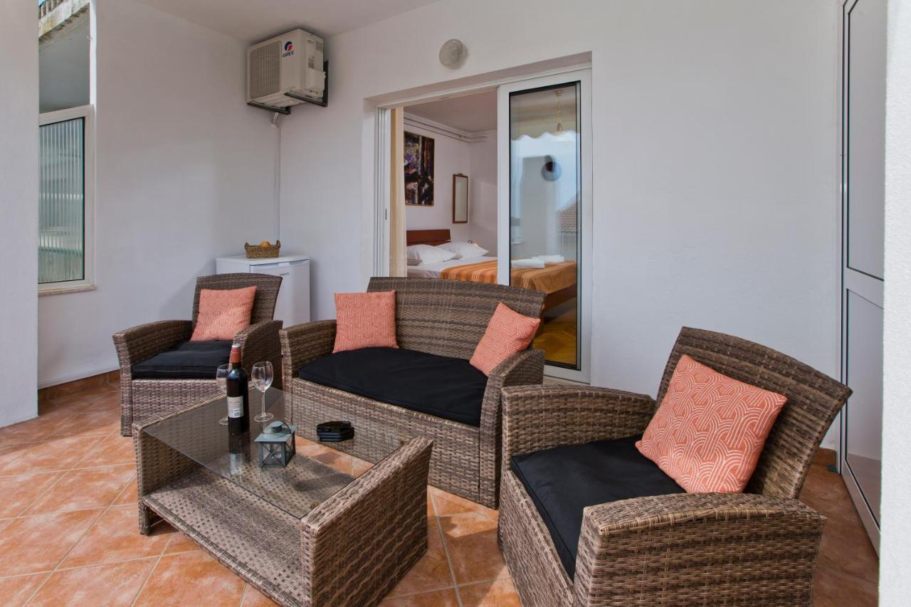 Guesthouse Aurora