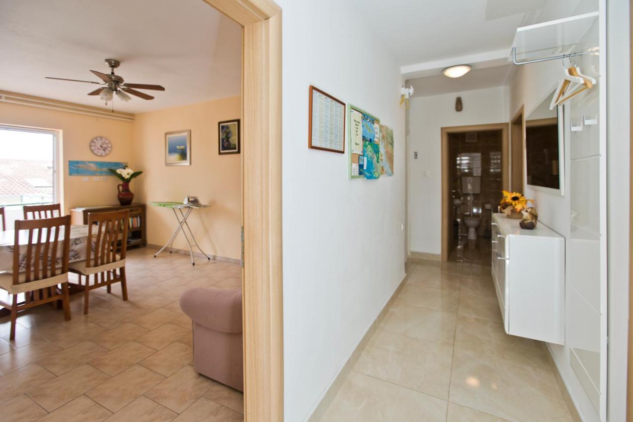 Guesthouse Aurora 3*